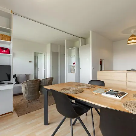 Parking Gratuit, Piscine Interieur Vue Panoramique Apartman